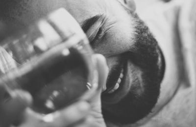 Cuántos grado de alcohol tiene el vino