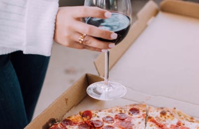 wine-pairing-with-pizza